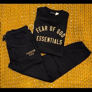 Fear of God Essentials Black Set
